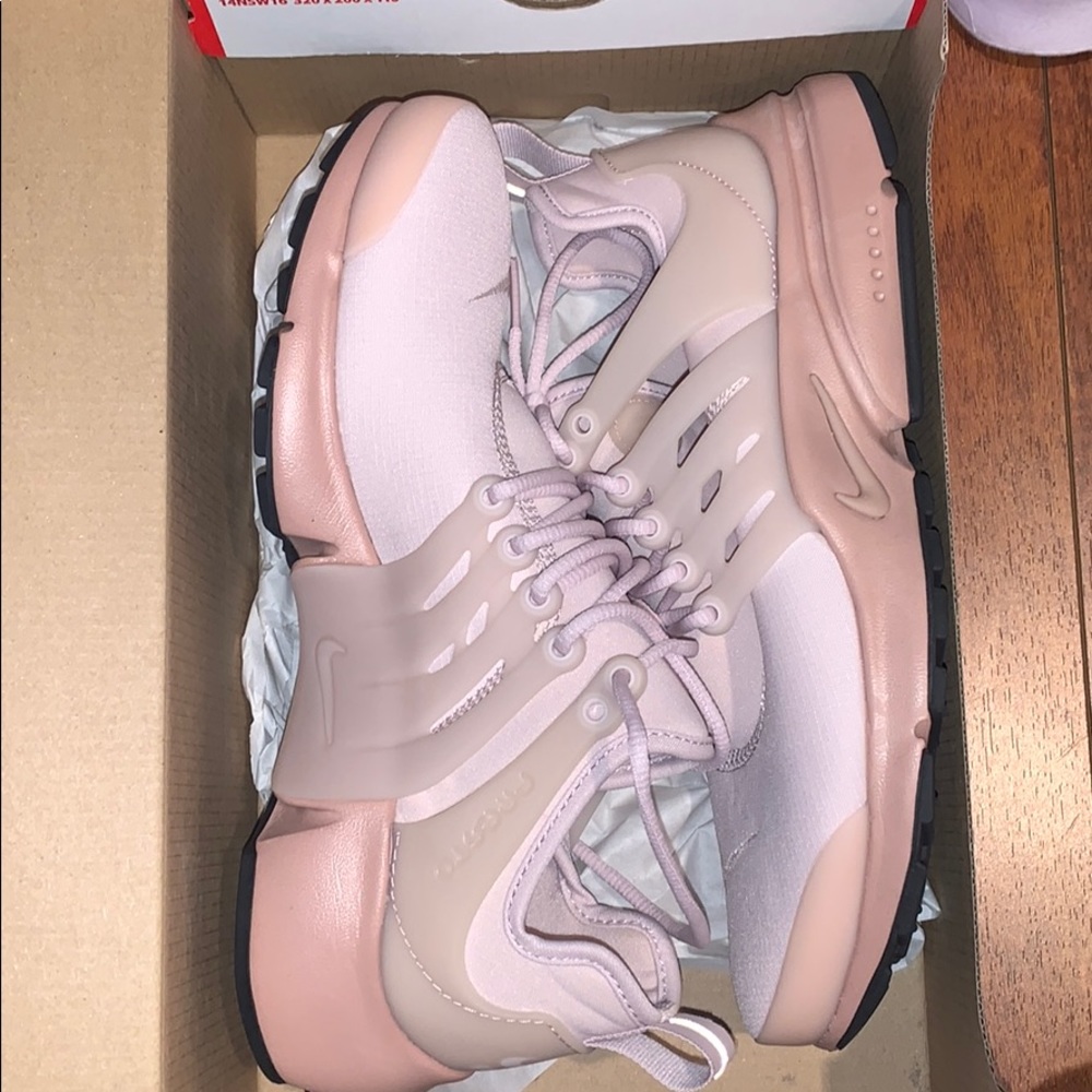 Brand new Nike air prestos